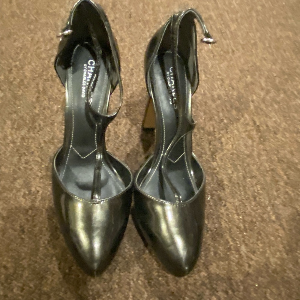 Charles By Charles David Heels Pewter Womens 8.5 3” strap cute dress shoe EUC!